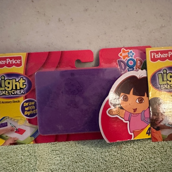 Fisher Price Light Sketcher - Picture 2 of 3